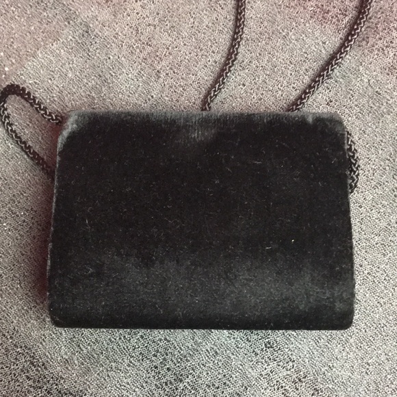 Black velvet and rhinestone fringe evening purse - Picture 4 of 5